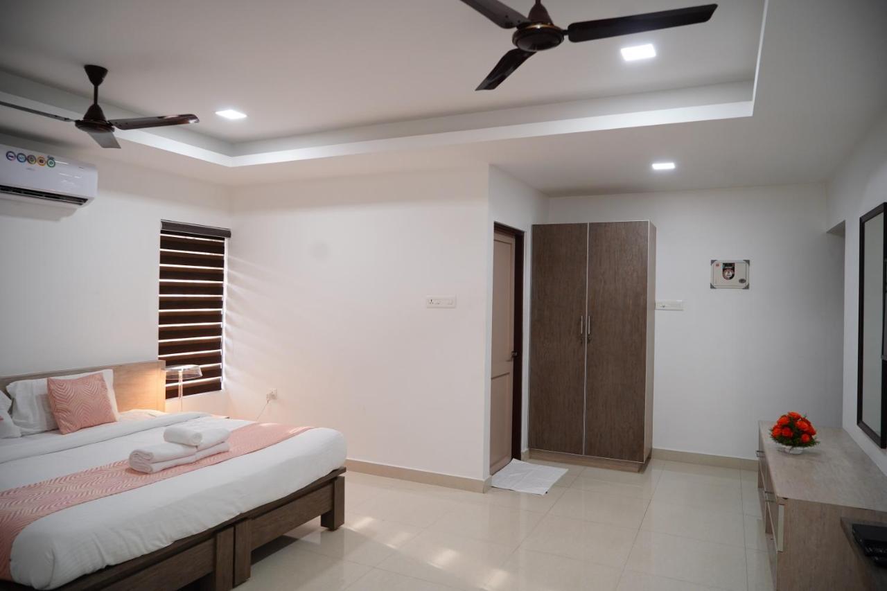 Chandra Inn โกลลัม ภายนอก รูปภาพ
